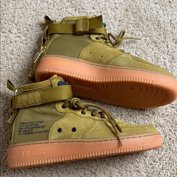 Nike Other - Air Force 1 Mid Desert Moss